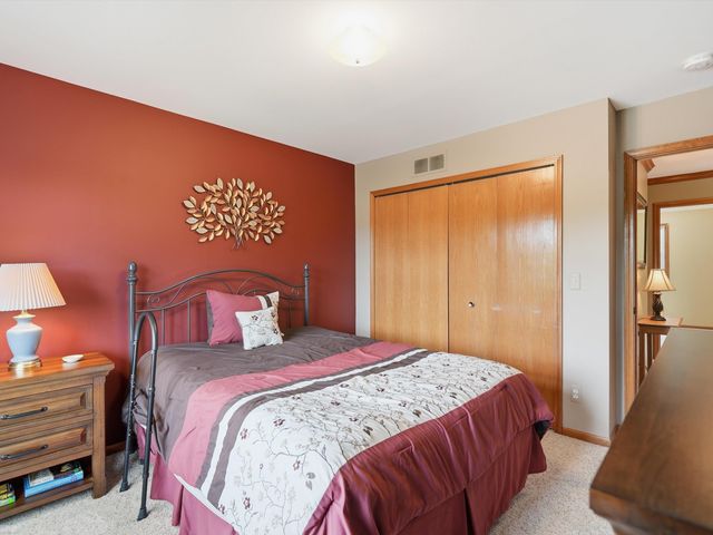 46288 Glen Pointe Drive, Shelby Twp, MI 48315