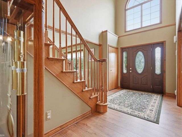46288 Glen Pointe Drive, Shelby Twp, MI 48315