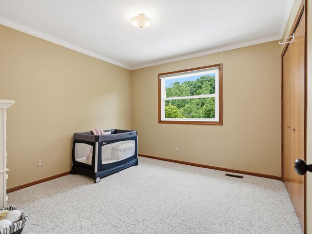 46288 Glen Pointe Drive, Shelby Twp, MI 48315