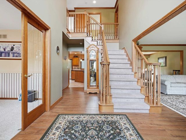 46288 Glen Pointe Drive, Shelby Twp, MI 48315
