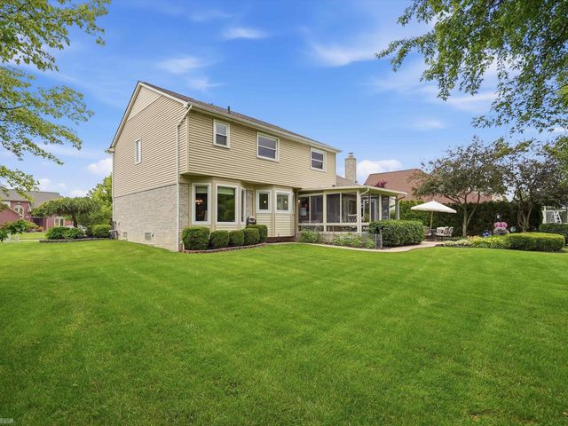 46288 Glen Pointe Drive, Shelby Twp, MI 48315