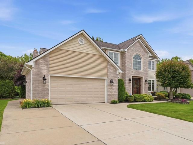 46288 Glen Pointe Drive, Shelby Twp, MI 48315