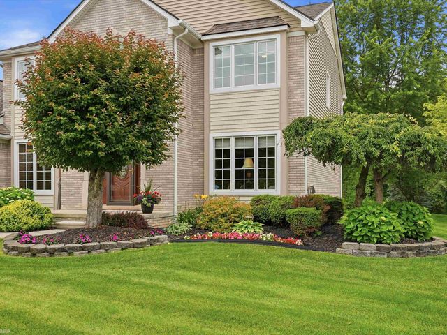 46288 Glen Pointe Drive, Shelby Twp, MI 48315