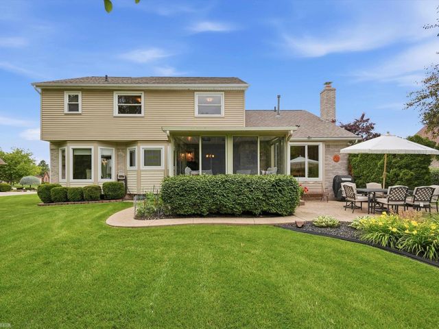 46288 Glen Pointe Drive, Shelby Twp, MI 48315