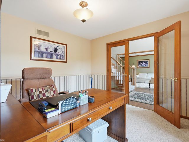 46288 Glen Pointe Drive, Shelby Twp, MI 48315