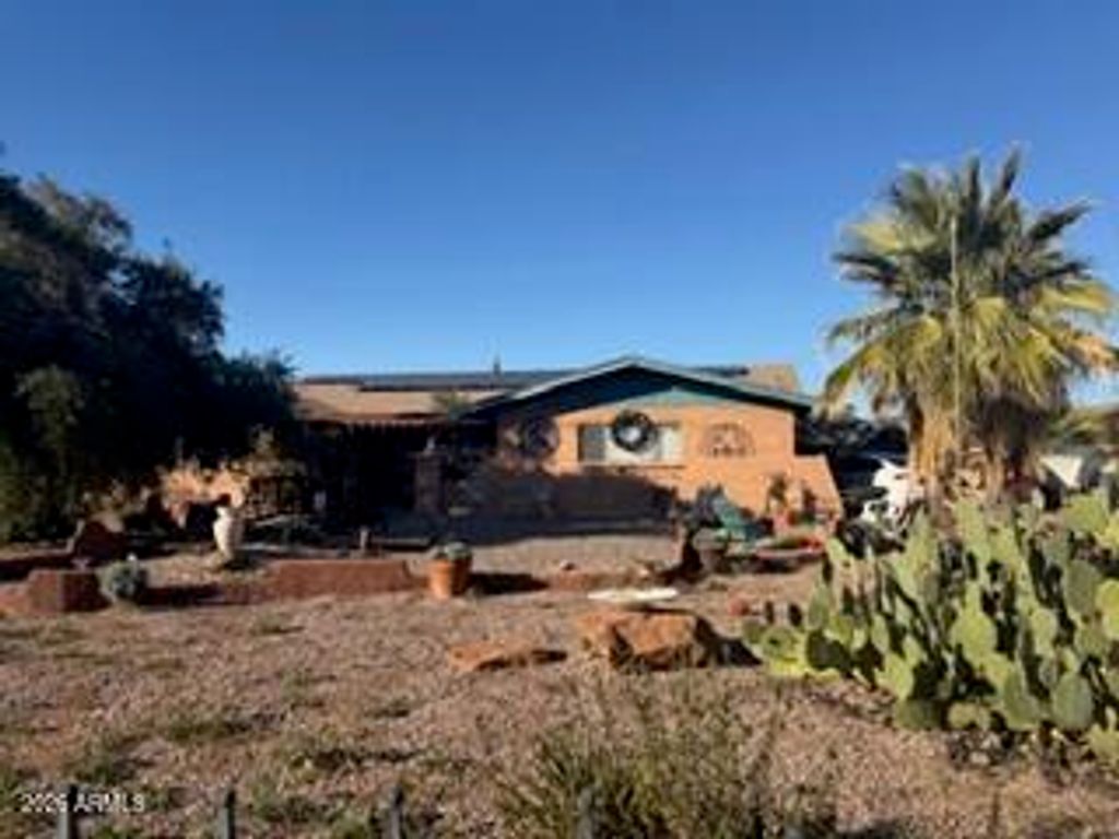 1142 E MCMURRAY Boulevard, Casa Grande, AZ 85122