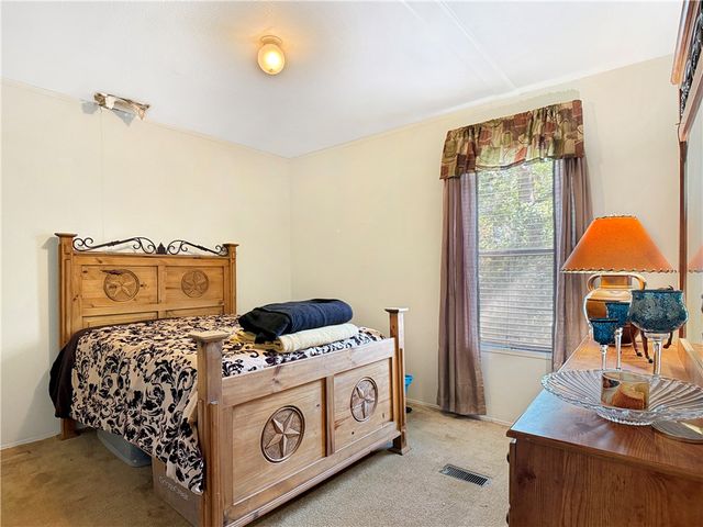 10134 Cobb Branch Road, Franklin, TX 77856