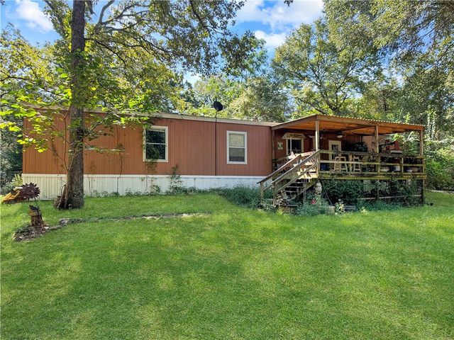 10134 Cobb Branch Road, Franklin, TX 77856