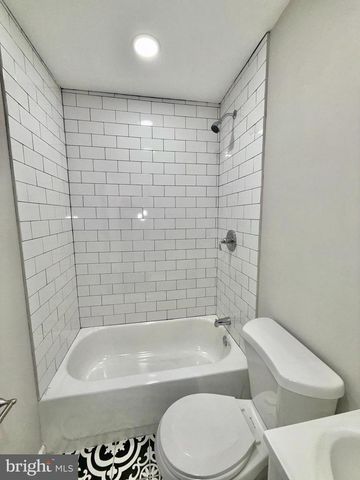 2947 N LAWRENCE ST, Philadelphia, PA 19133