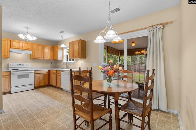 213 Oak Pointe Drive, Lexington, SC 29072