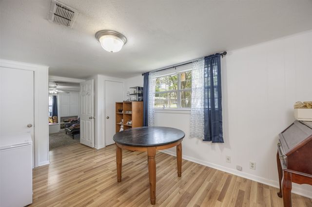 2042 Avon Drive, Denison, TX 75020