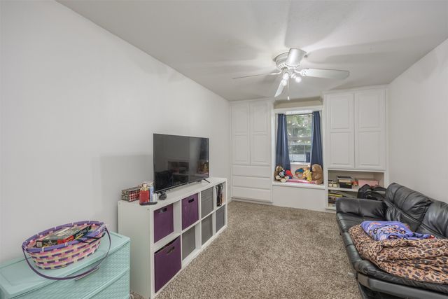 2042 Avon Drive, Denison, TX 75020