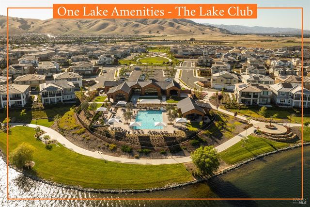 2409 Waterside Dr, Fairfield, CA 94533