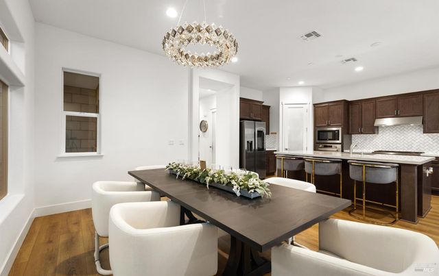 2409 Waterside Dr, Fairfield, CA 94533