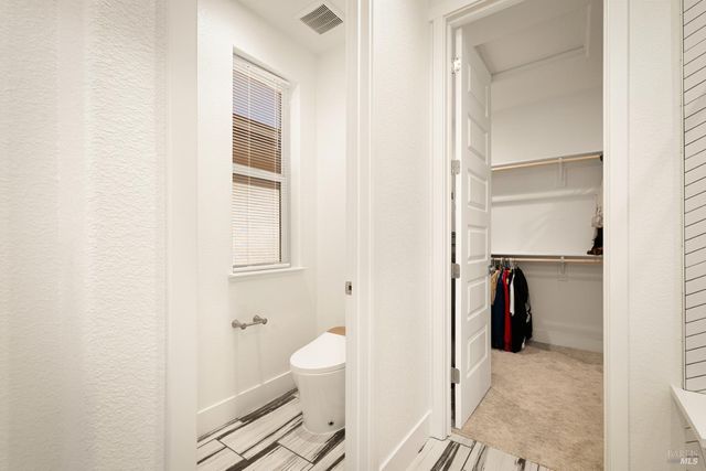 2409 Waterside Dr, Fairfield, CA 94533