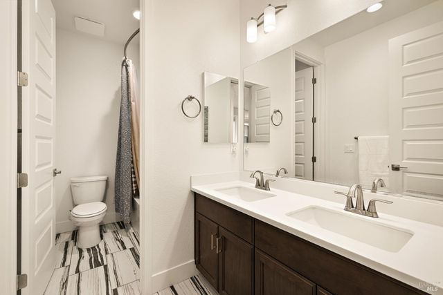 2409 Waterside Dr, Fairfield, CA 94533