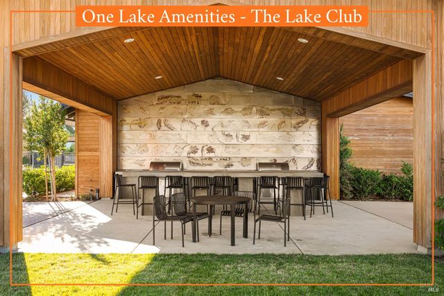 2409 Waterside Dr, Fairfield, CA 94533
