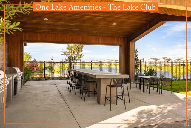 2409 Waterside Dr, Fairfield, CA 94533