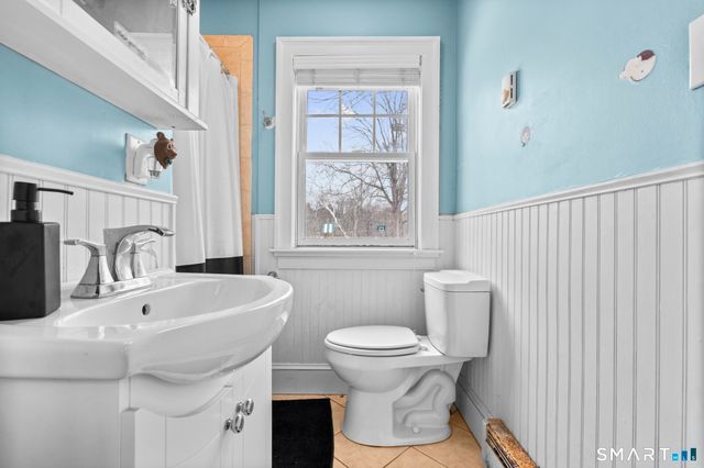 6475 Main Street, Trumbull, CT 06611