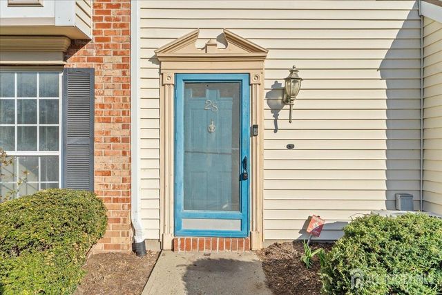 28 Boston Court, Newark, NJ 07103