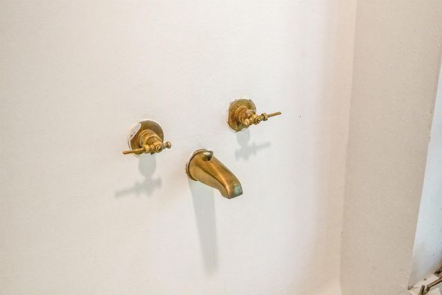 1854 Olinda Rd, Makawao, HI 96768