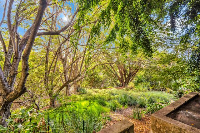 1854 Olinda Rd, Makawao, HI 96768