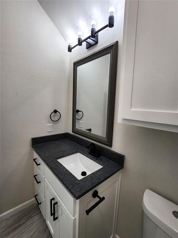 11705 NW 102nd Street, Yukon, OK 73099