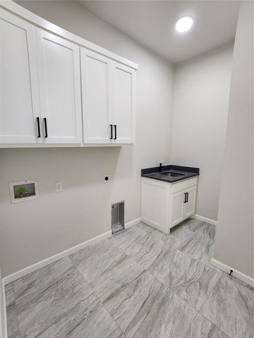 11705 NW 102nd Street, Yukon, OK 73099