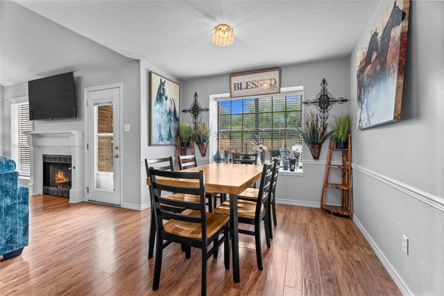 600 Coachlight Court, College Station, TX 77845