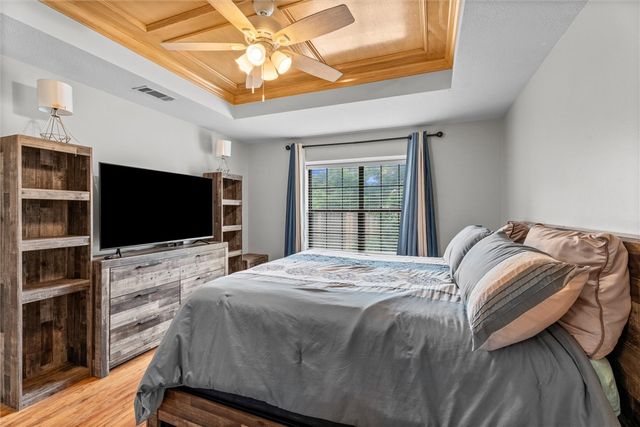 600 Coachlight Court, College Station, TX 77845