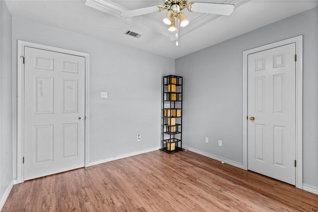 600 Coachlight Court, College Station, TX 77845