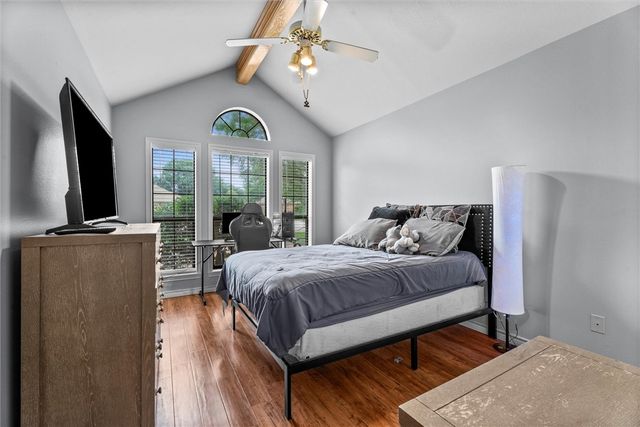 600 Coachlight Court, College Station, TX 77845