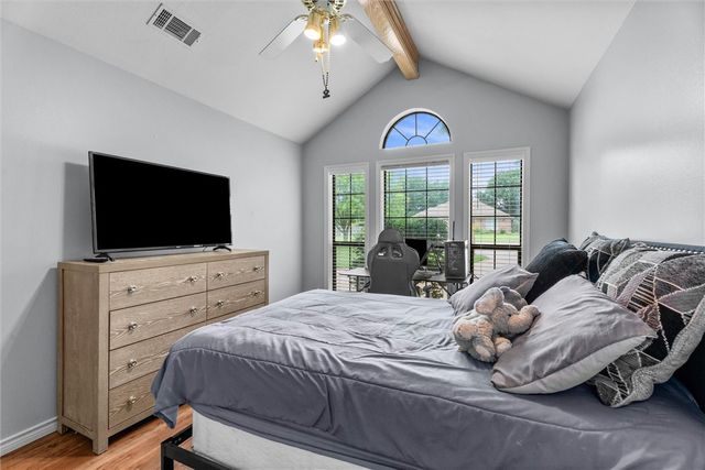 600 Coachlight Court, College Station, TX 77845