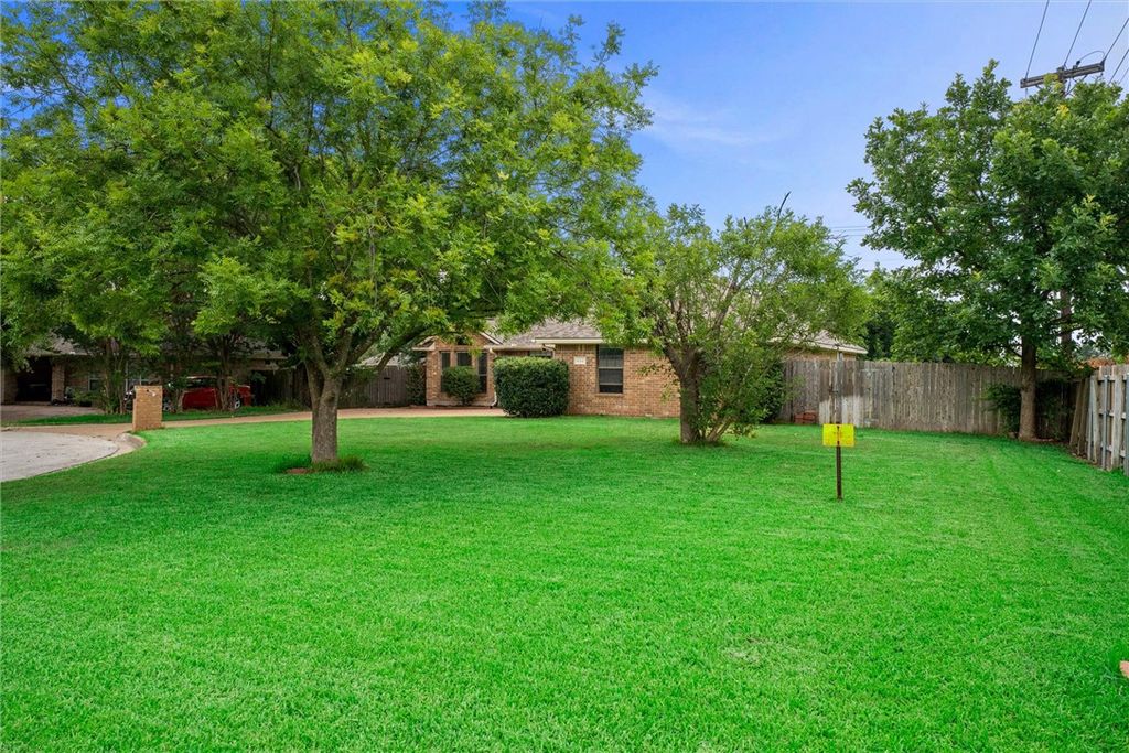 600 Coachlight Court, College Station, TX 77845 — photo 4