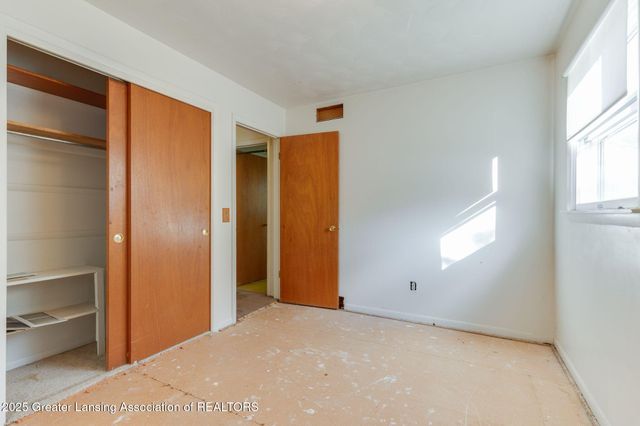 6955 Richard Road, Lansing, MI 48911