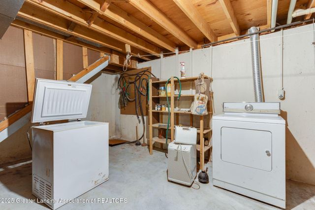 6955 Richard Road, Lansing, MI 48911