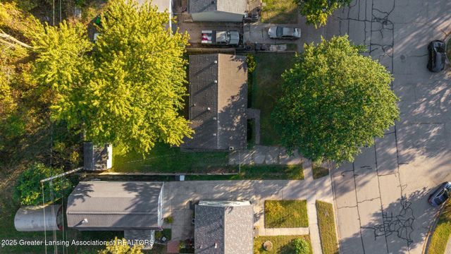 6955 Richard Road, Lansing, MI 48911