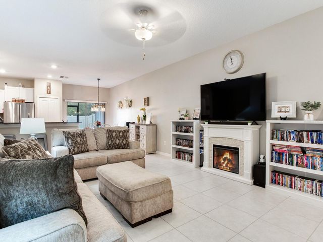 2561 CHARLAN COURT, Holiday, FL 34690