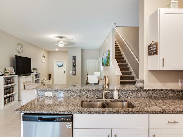 2561 CHARLAN COURT, Holiday, FL 34690