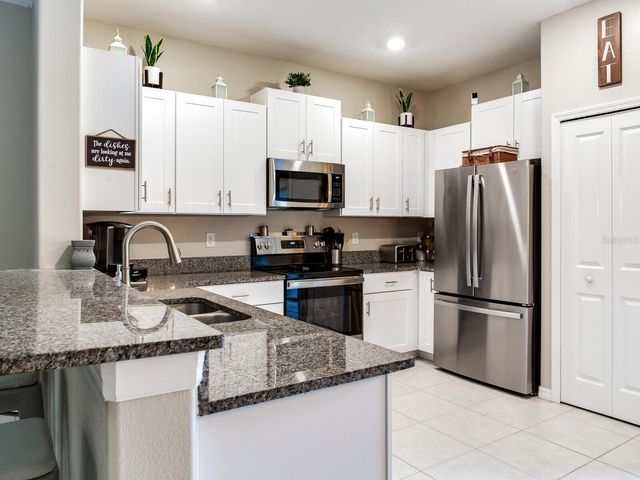 2561 CHARLAN COURT, Holiday, FL 34690