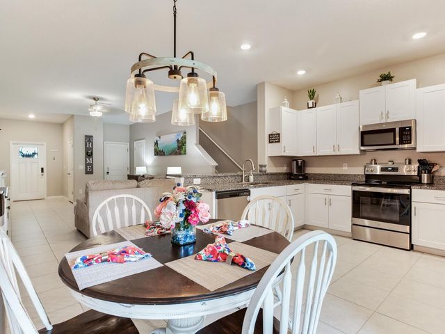 2561 CHARLAN COURT, Holiday, FL 34690