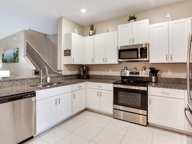 2561 CHARLAN COURT, Holiday, FL 34690