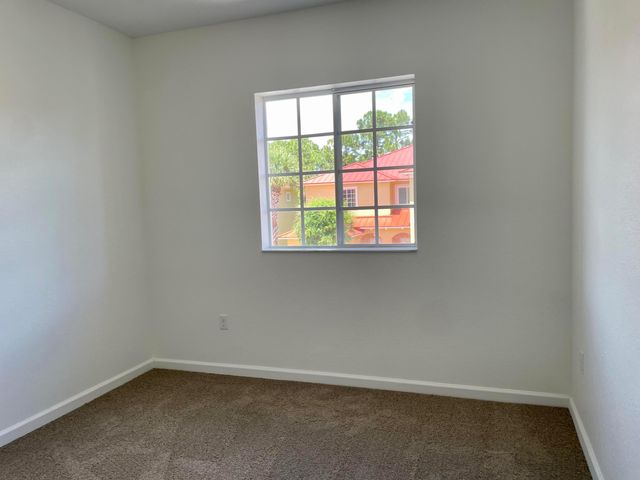 5064 SE Mariner Garden Circle, Stuart, FL 34997