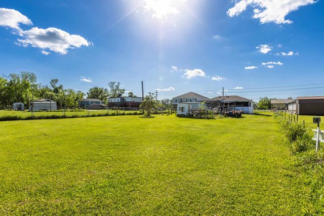 3811 Grand Caillou Road, Houma, LA 70363