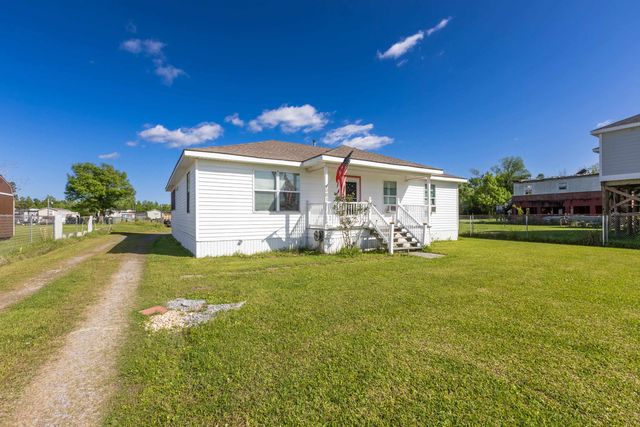 3811 Grand Caillou Road, Houma, LA 70363