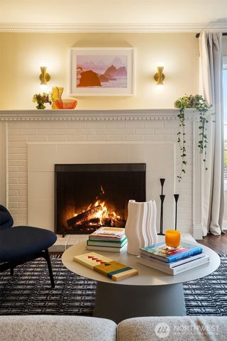 314 NE 56th Street, Seattle, WA 98105