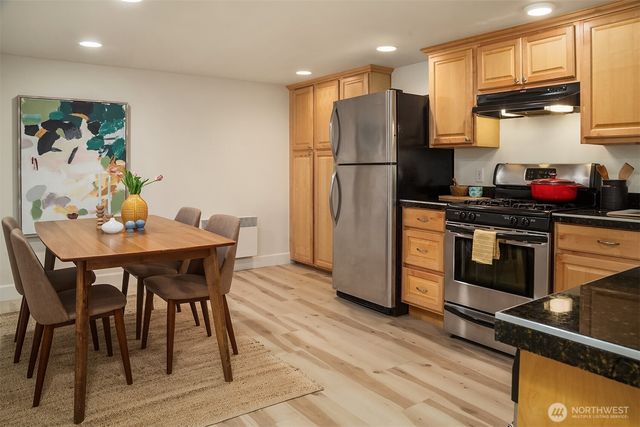 314 NE 56th Street, Seattle, WA 98105