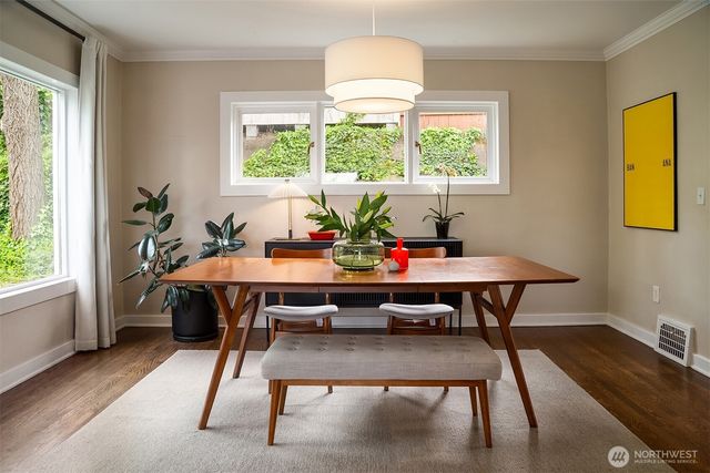 314 NE 56th Street, Seattle, WA 98105