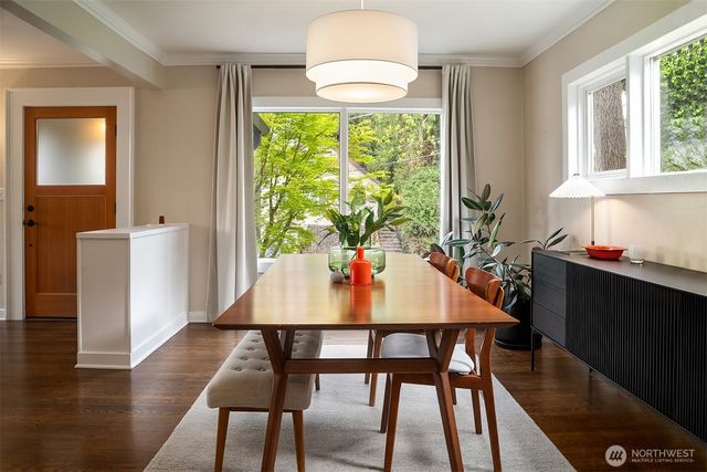 314 NE 56th Street, Seattle, WA 98105