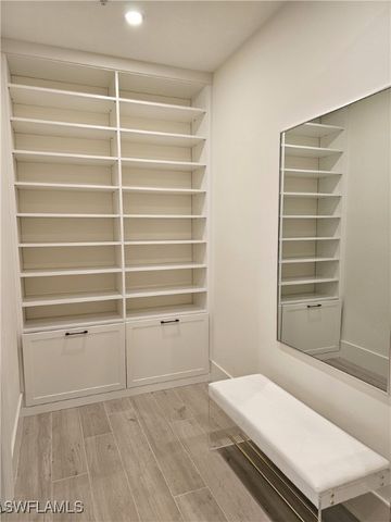 10620 Gulf Shore DR 201, Naples, FL 34108